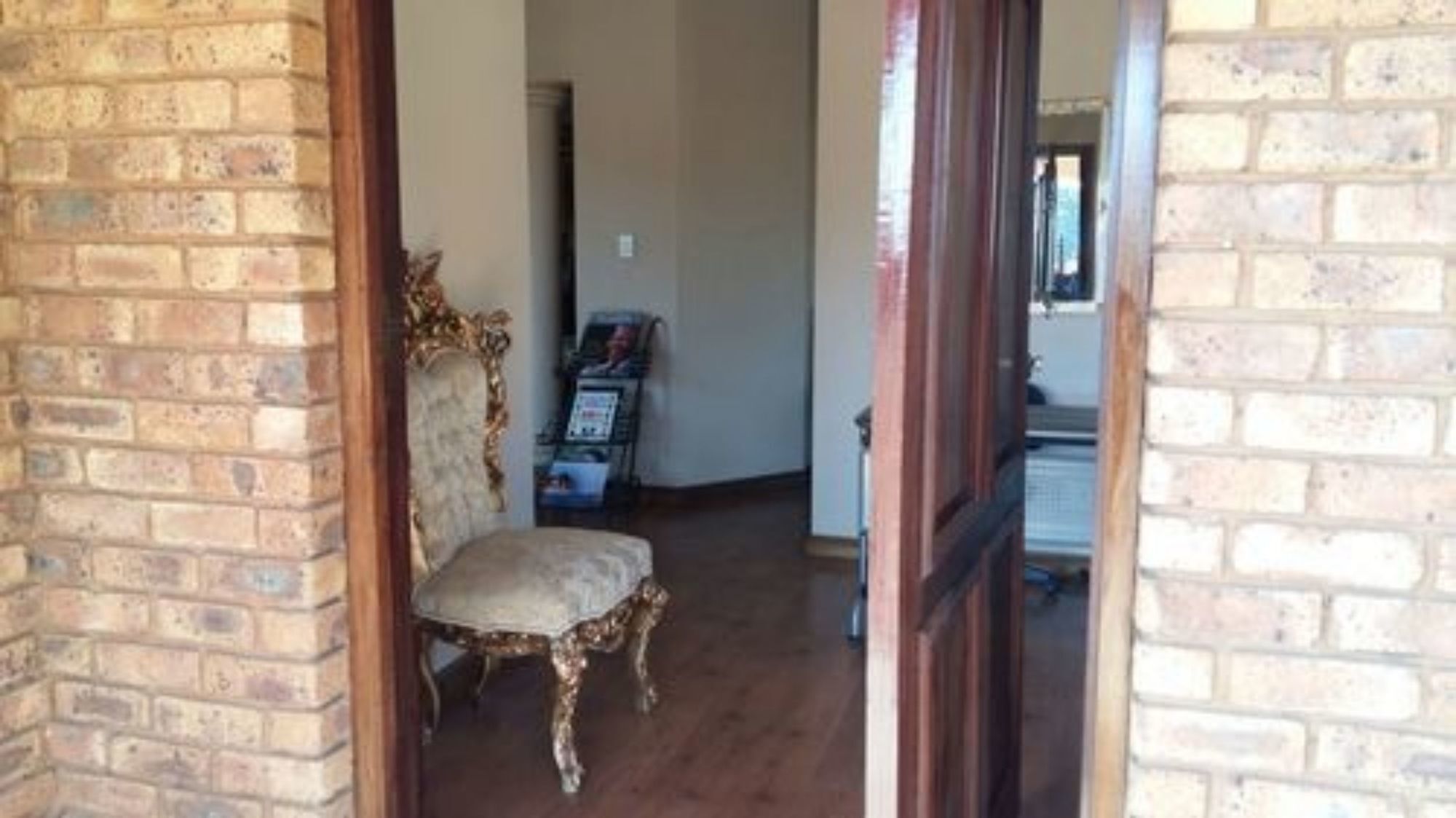 Budias Guest House Kempton Park Exteriör bild